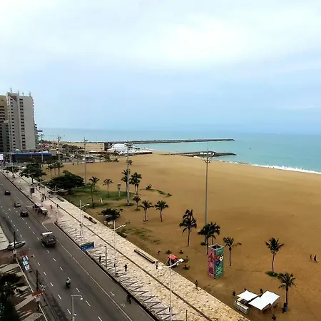 Flat Beira Mar De *